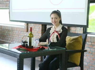 【清源際】禮儀講座 傳承中華文化，提升服務品質——記成都清源際藝術中心了然閣盛會